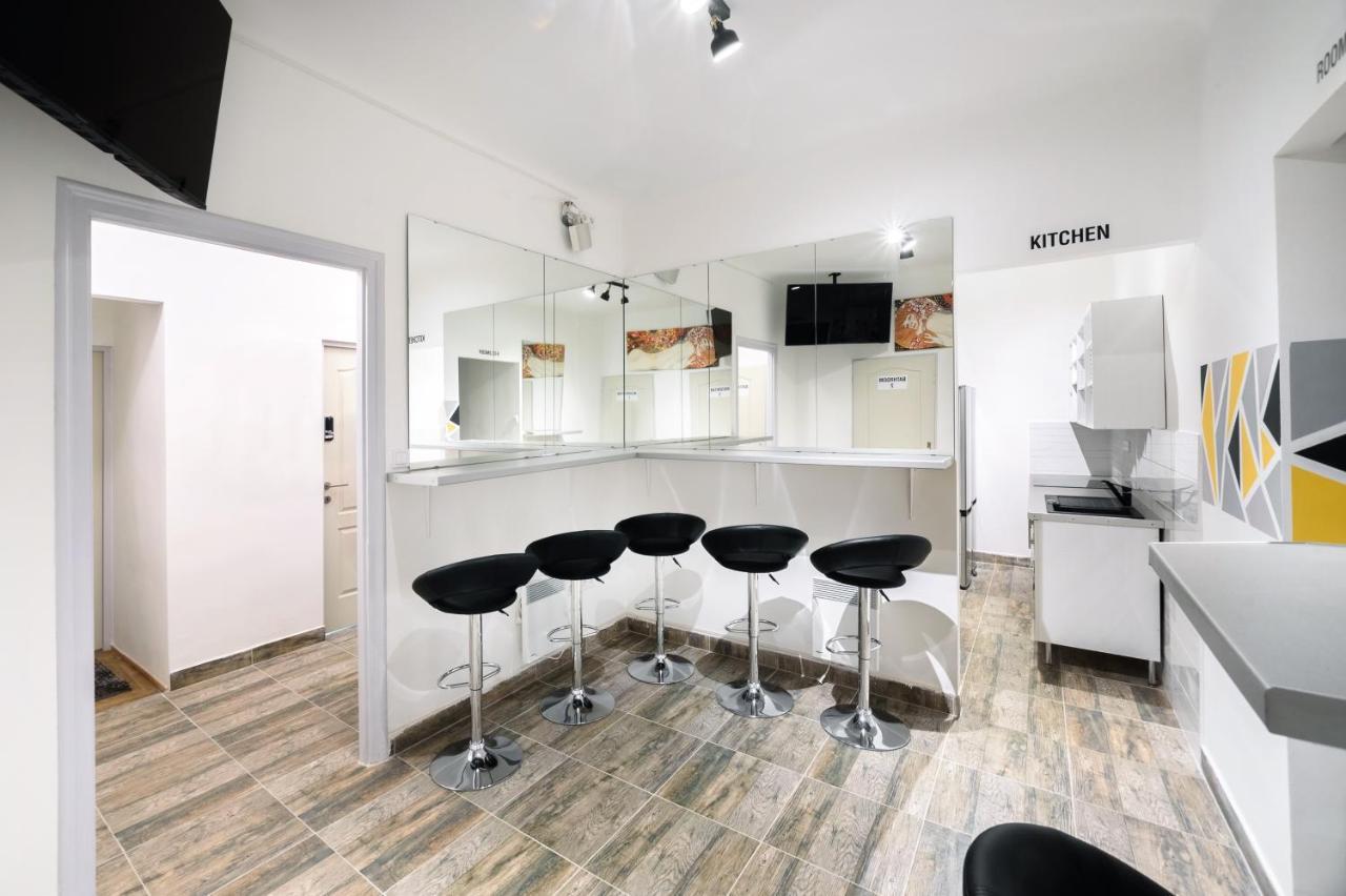 Buda Centre Homes By The Allee Shopping Mall Budapest Ngoại thất bức ảnh