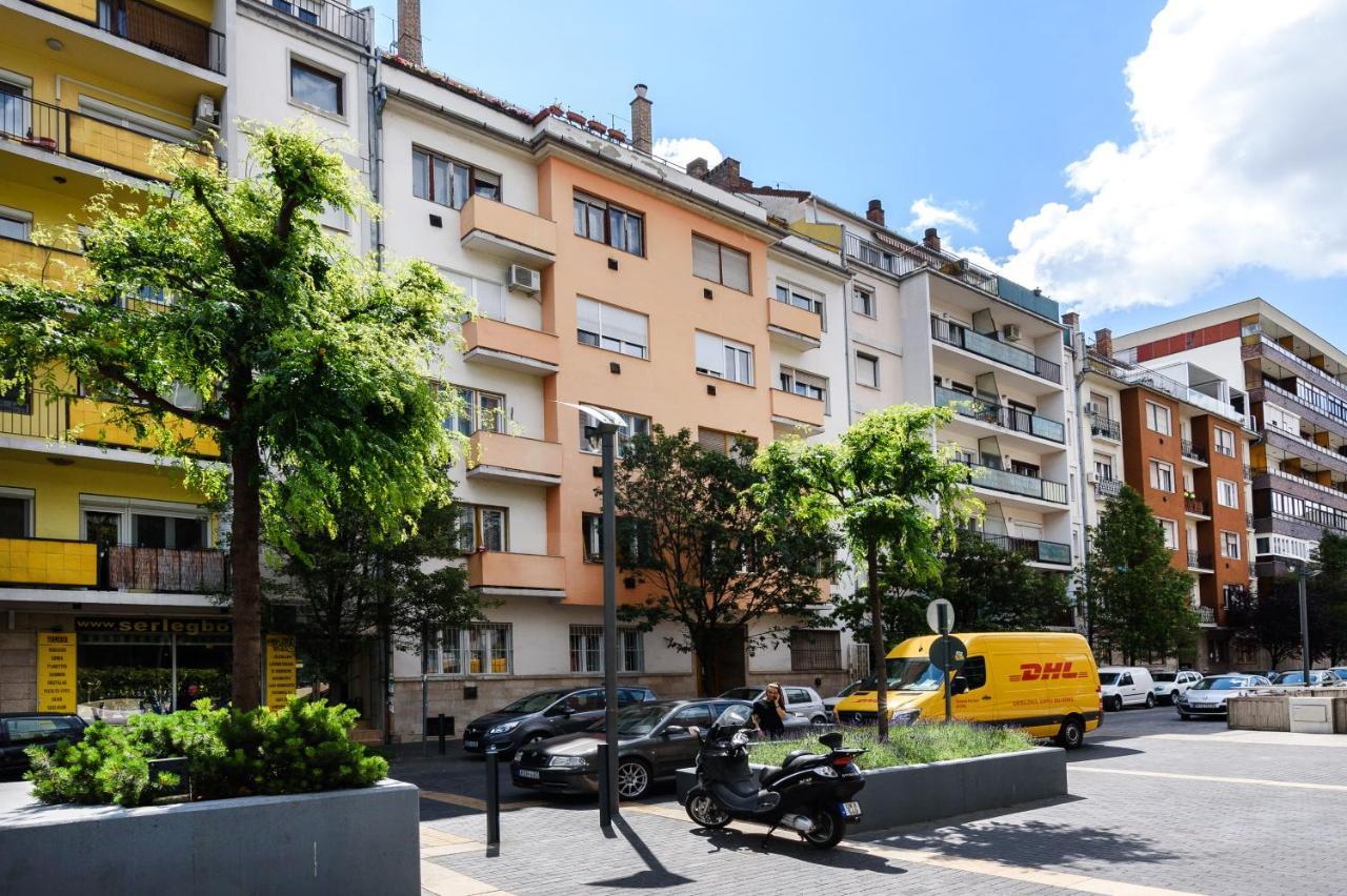 Buda Centre Homes By The Allee Shopping Mall Budapest Ngoại thất bức ảnh