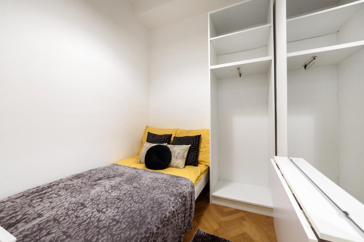 Buda Centre Homes By The Allee Shopping Mall Budapest Ngoại thất bức ảnh