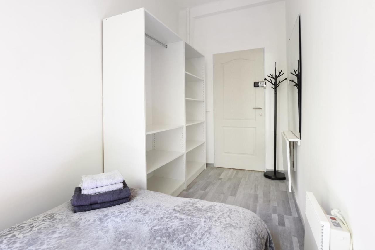 Buda Centre Homes By The Allee Shopping Mall Budapest Ngoại thất bức ảnh