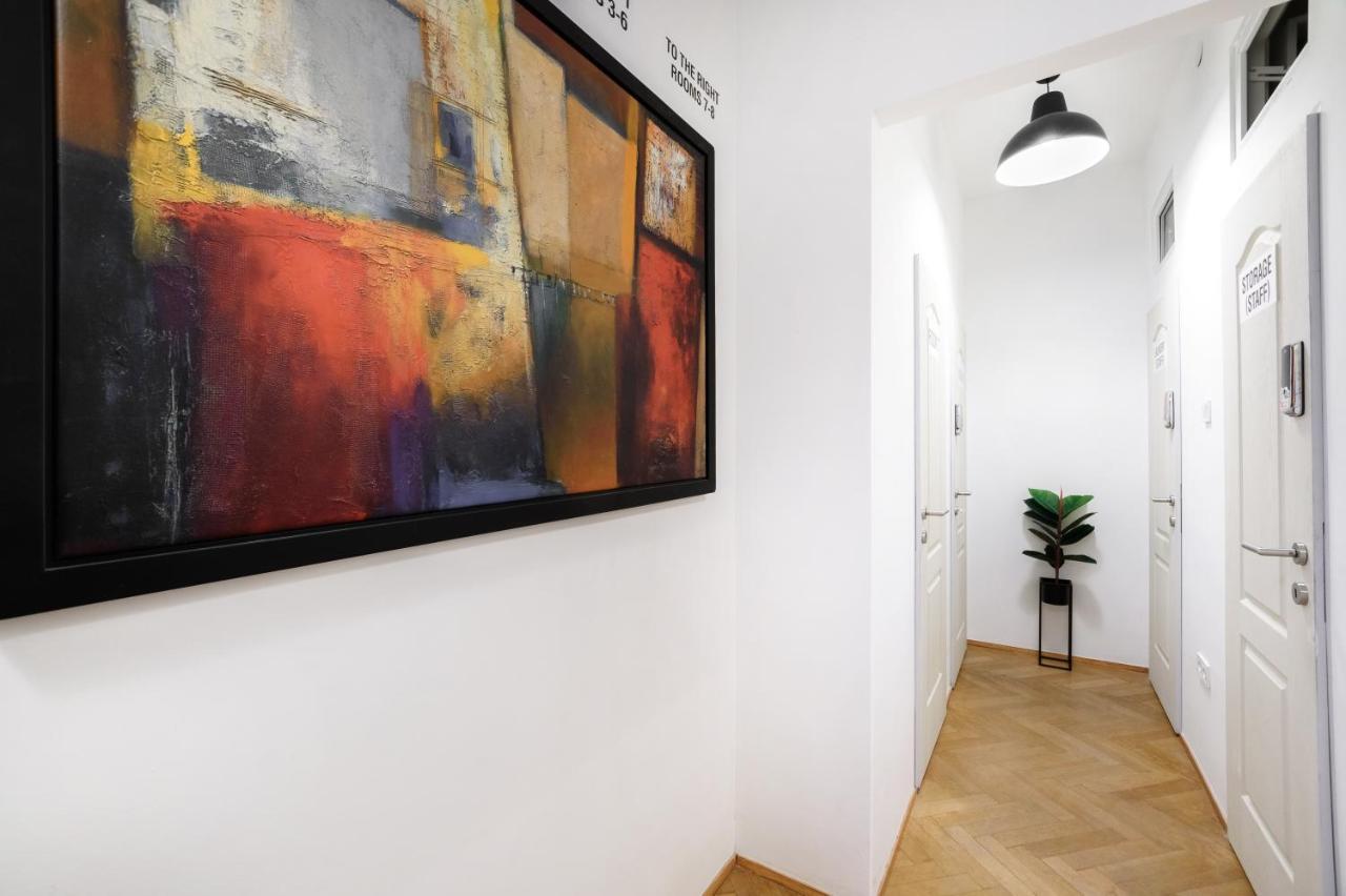 Buda Centre Homes By The Allee Shopping Mall Budapest Ngoại thất bức ảnh